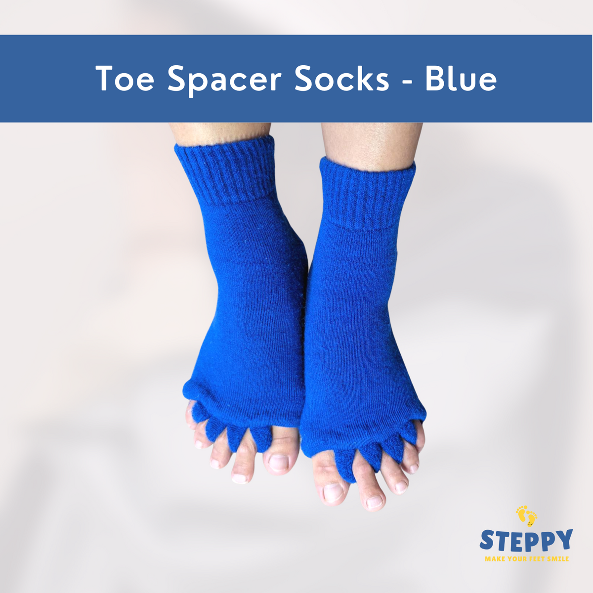 Steppy toe spacer socks in blue colour